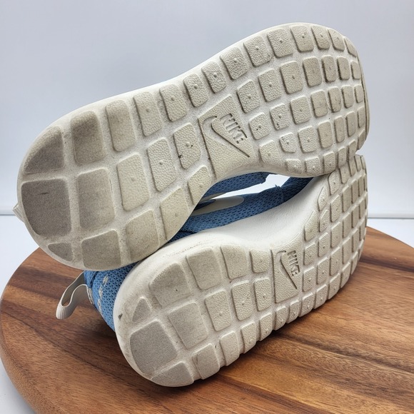 Nike  Roshe Run ID Running‎ Shoes Womens Sz 9.5 Blue Sneakers Brides Maid - Picture 14 of 15